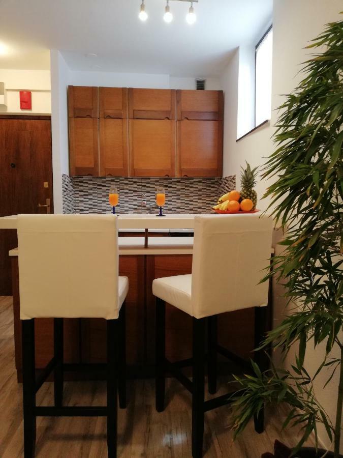 Nokturno Apartment, Self Check-In Пореч Екстериор снимка