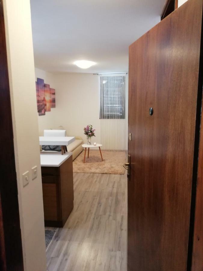 Nokturno Apartment, Self Check-In Пореч Екстериор снимка