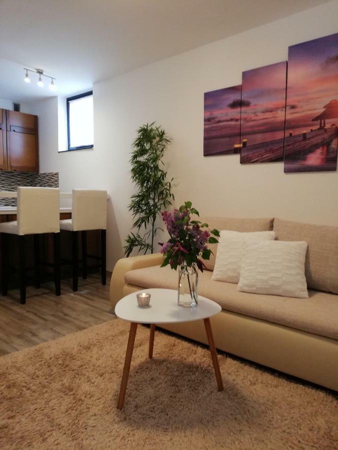 Nokturno Apartment, Self Check-In Пореч Екстериор снимка